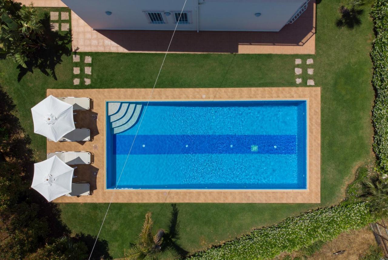 Villa Moma Palio Gerani Екстериор снимка